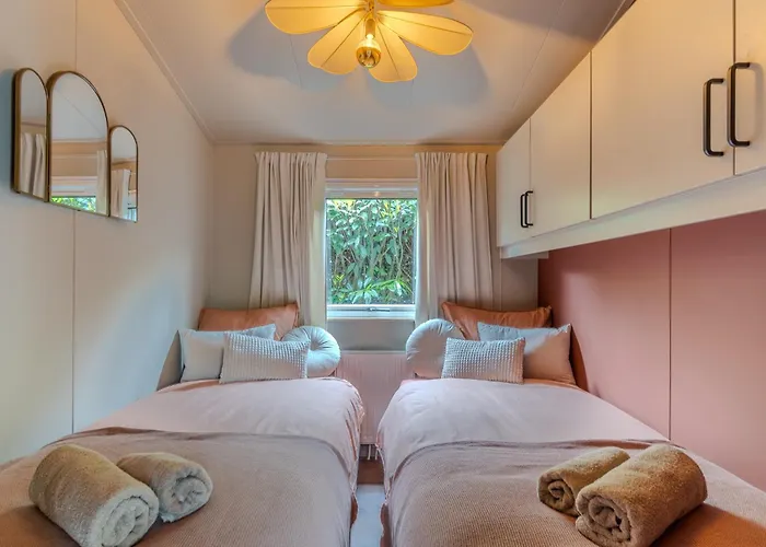 Chique Tiny Wellness Hottub & Sauna Chalé Voorthuizen